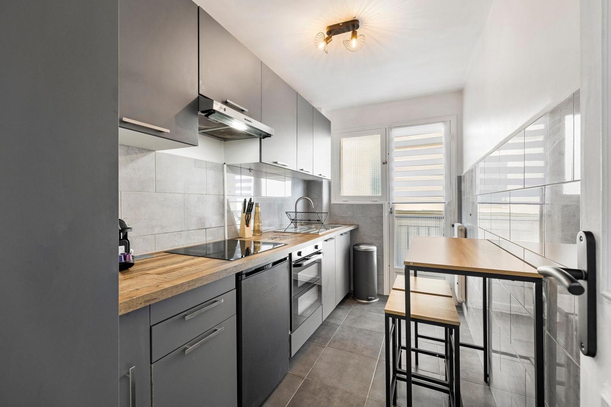 Nice Renting - Philibert - Elegant Spacious Quiet Near The Port Free Parking Kültér fotó