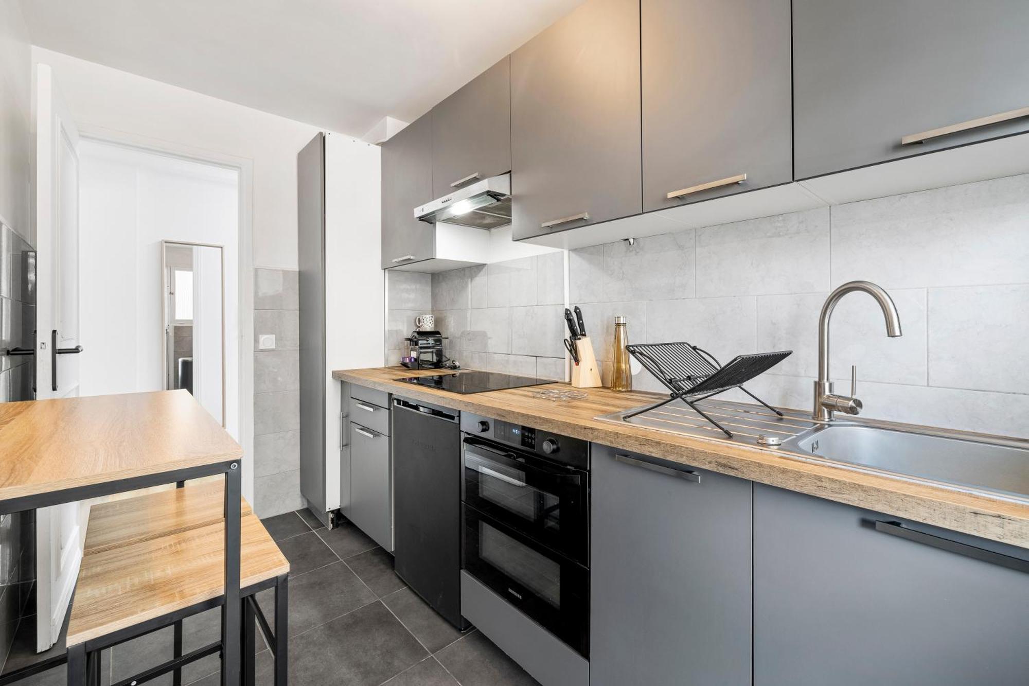 Nice Renting - Philibert - Elegant Spacious Quiet Near The Port Free Parking Kültér fotó